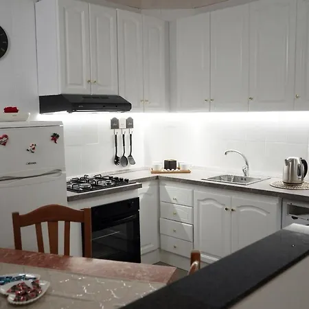 House Regina-2